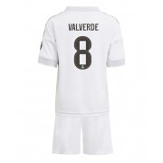 Real Madrid Federico Valverde #8 Hjemme Trøje Børn 2025-26 Kortærmet (+ Korte bukser)